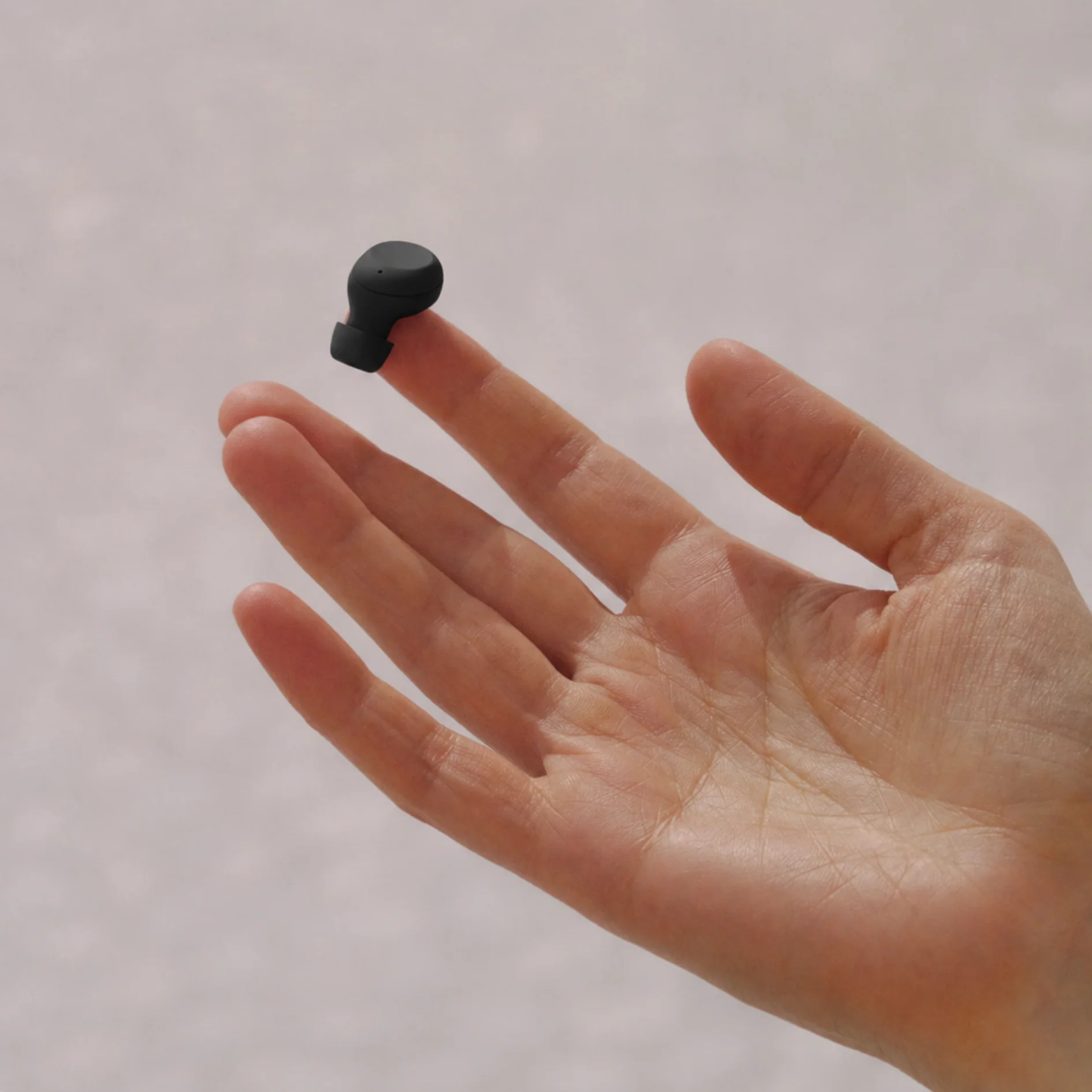 TinyS Naisille suunnitellut nappikuulokkeet - Image 5